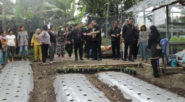 Bupati Pakpak Bharat Apresiasi Kebun B2SA PKK: Tingkatkan Gizi dan Kecerdasan Masyarakat