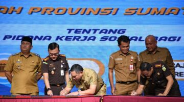 Bupati Franc Tumanggor Hadiri Penandatanganan MoU Pidana Kerja Sosial se-Sumut di Medan
