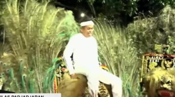 Kirab Budaya Milangkala Tatar Sunda Guncang Bandung, KDM dan Kepala Daerah Bandung Raya Kompak Tampil