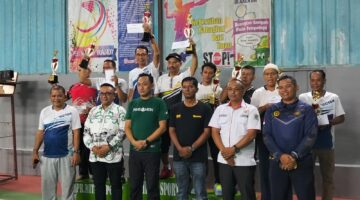 Kadispora dan Ketua KONI Medan Tutup Turnamen Badminton PB Mitra Sporty Medan !!  Tengku Chairuniza : Dukung Olahraga Guna Cegah Narkoba dan Judi Online